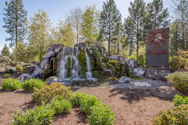 Mt. Bachelor & Sun River Get Away Бенд Экстерьер фото