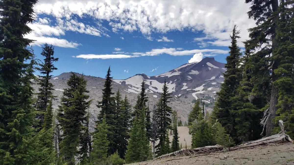 Mt. Bachelor & Sun River Get Away Бенд Экстерьер фото